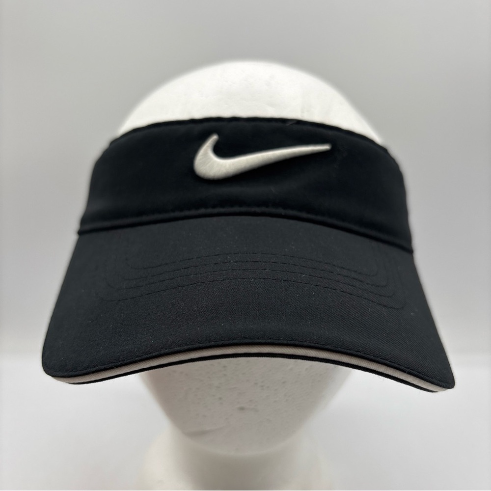 Nike Golf Tech Tour Embroidered Logo Unisex Black 727033-010 Adjustable VisorNWT